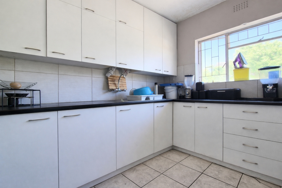 3 Bedroom Property for Sale in Claremont Western Cape